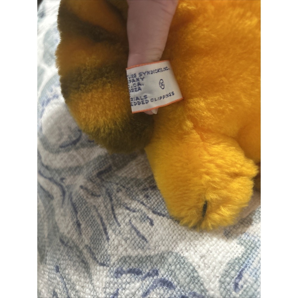 Vintage Dakin Garfield Sitting The Cat Plush Toy Stuffed Animal 1981 13in - Picture 14 of 16